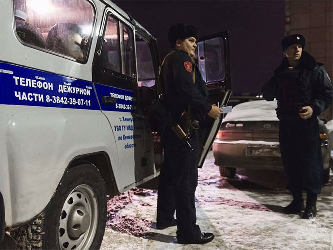 Междуреченские бойцы Росгвардии задержали агрессивного автолюбителя, который избил попутчика