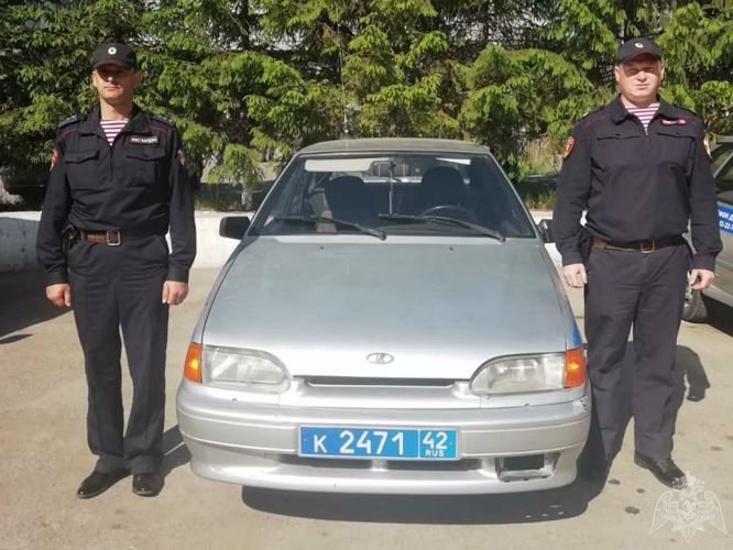 Росгвардейцы вернули несовершеннолетнему кемеровчанину телефон, который отобрал злоумышленник