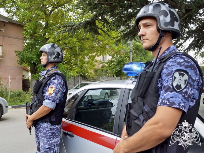 Росгвардейцы задержали воровку в междугороднем автобусе