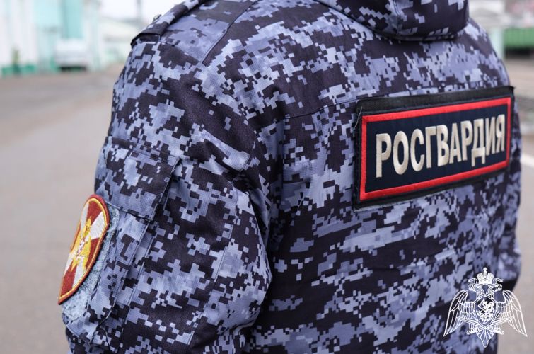 Росгвардейцы оказали помощь пострадавшей горожанке от агрессивного сожителя