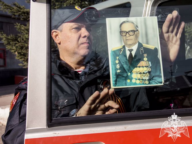  В Кузбассе росгвардейцы присоединились к всероссийской акции «Бессмертный автополк»  (ВИДЕО)