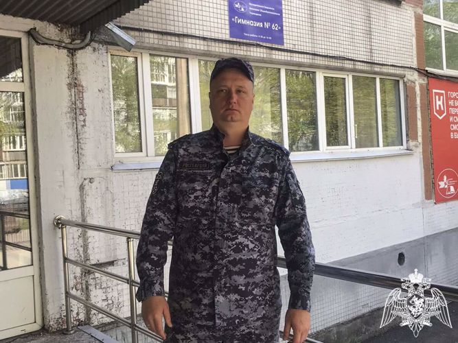 Росгвардия обеспечивает безопасность последних звонков в Кузбассе