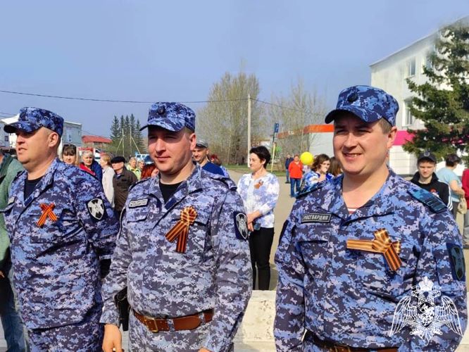 Кузбасские росгвардейцы почтили память павших за Родину