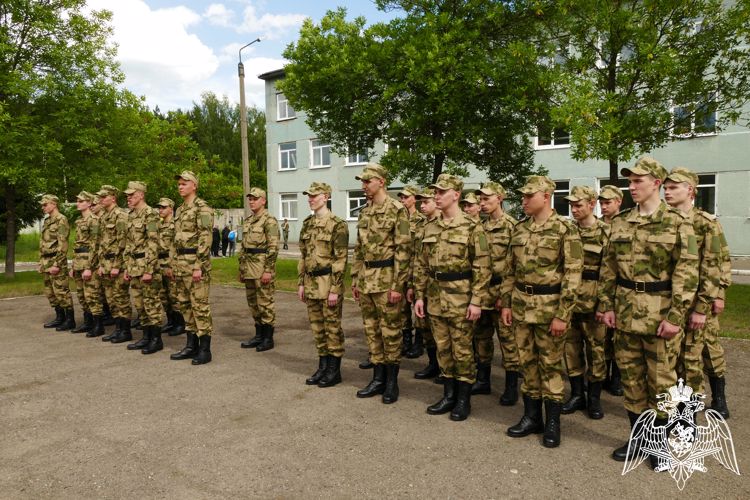 Около двухсот кузбасских призывников отправились служить в Росгвардию