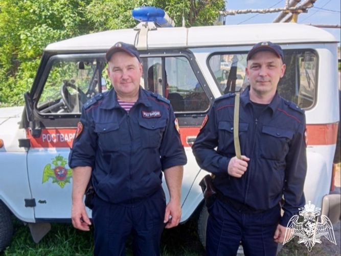 Росгвардейцы оказали помощь пропавшему пенсионеру, которому внезапно стало плохо на улице 