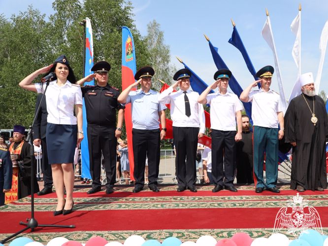 Представитель Росгвардии принял участие в присяге молодых сотрудников ГУФСИН Кузбасса 