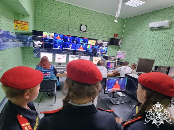 Воспитанников Росгвардии познакомили с профессиональной журналистикой (ВИДЕО)