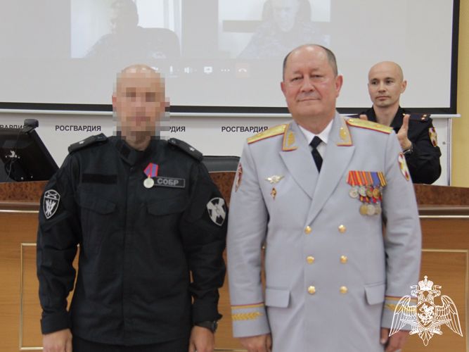Кузбасским росгвардейцам – участникам спецоперации вручены государственные награды (ВИДЕО)