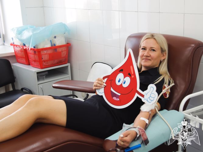 Кузбасские росгвардейцы оказали помощь станциям переливания крови (ВИДЕО)