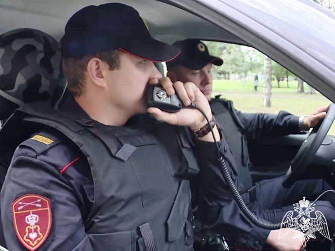 Росгвардейцы задержали жительницу Кемерова, которая совершила несколько краж в гипермаркете