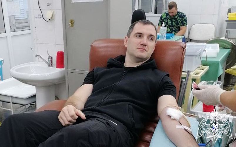 Росгвардейцы пополнили банк крови медицинских учреждений Кемерова