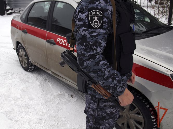 Росгвардейцы пресекли противоправные действия в отношении новокузнечанки