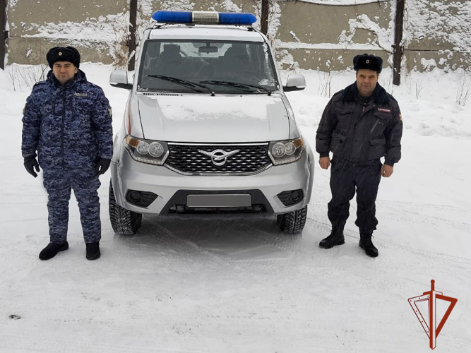 Росгвардейцы оказали помощь работнику котельной, пострадавшему от осыпавшейся породы