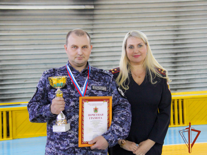 В Кузбассе прошел первый конкурс профессионального мастерства среди инспекторов лицензионно-разрешительной работы Росгвардии