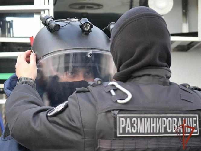 Сотрудники ОМОН уничтожили найденную гранату в Новокузнецке