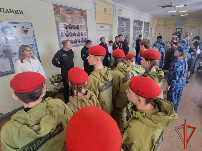 Юнгвардейцы стали призерами военно-спортивных соревнований «Тропою Героев»