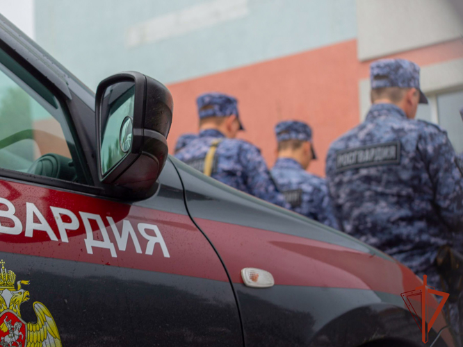Росгвардия обеспечила безопасность новокузнечанки, защитив её от агрессивного сожителя