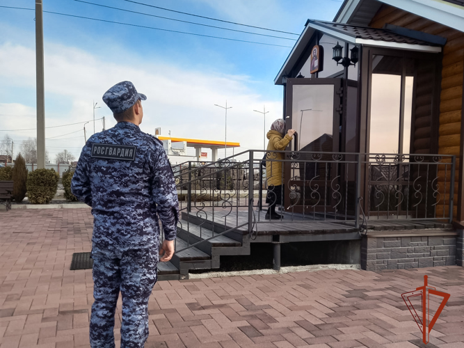 Кузбасские росгвардейцы обеспечили безопасность в период празднования Вербного воскресенья
