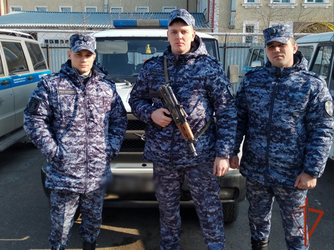 Росгвардейцы вернули домой пропавшего пенсионера, страдающего потерей памяти