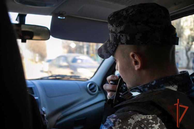 Росгвардейцы задержали нарушителя общественного порядка на социальном объекте