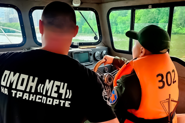 Юнгвардейца из Кузбасса наградили встречей с московскими омоновцами 