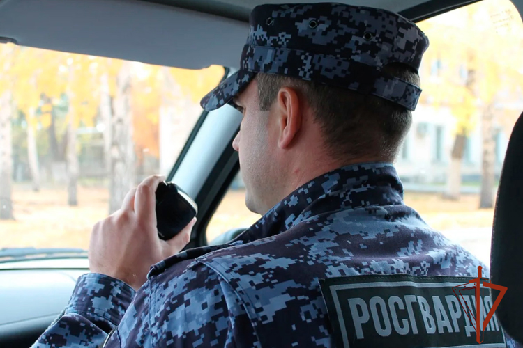 Росгвардейцы задержали нарушительницу общественного порядка в медицинском учреждении