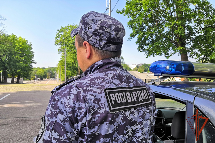 Росгвардия задержала рецидивистку за попытку очередного хищения в Новокузнецке