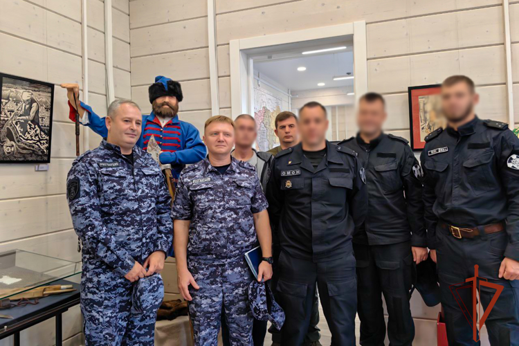Кемеровские росгвардейцы поддержали просветительский проект, посвященный истории Сибири 