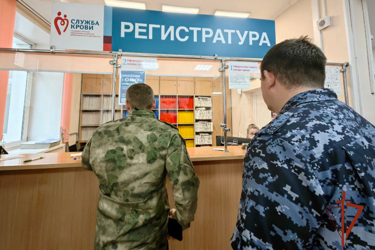 Росгвардейцы в Кузбассе пополнили банк крови для нуждающихся пациентов