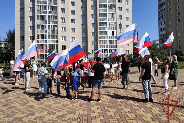 Росгвардейцы устроили детский праздник перед началом учебного года в рамках акции «Каникулы с Росгвардией»
