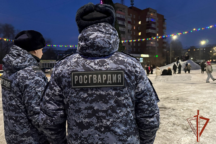 Росгвардейцы обеспечили безопасность кузбассовцев в новогоднюю ночь