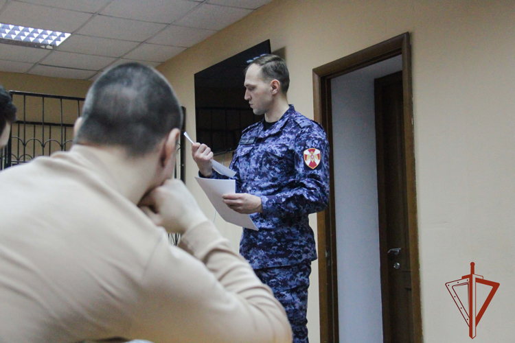 Кемеровские студенты узнали о возможностях IT-образования в Росгвардии