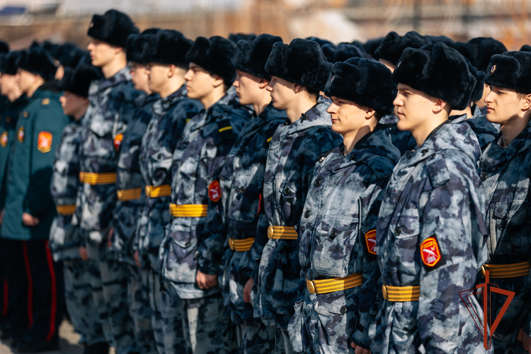 В Кузбассе прошел первый марш служебных собак Росгвардии, ГУФСИН и МЧС 