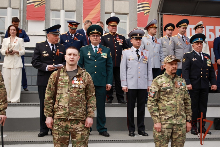 Начальник региональных подразделений Росгвардии принял участие в торжествах, посвященных 80-летию Победы