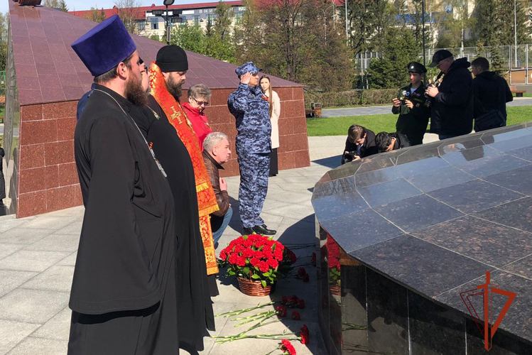 Кемеровские росгвардейцы приняли участие в патриотическом автопробеге к 80-летию Победы