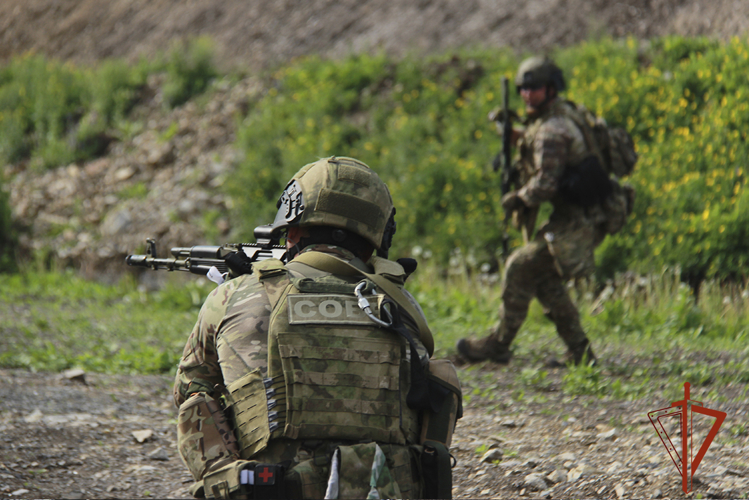 Сотрудники СОБР «Символ» провели боевое слаживание на полигоне в пригороде Кемерова
