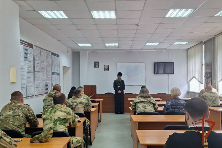 В Кемеровской области отметили День памяти небесного покровителя Росгвардии – святого князя Владимира 