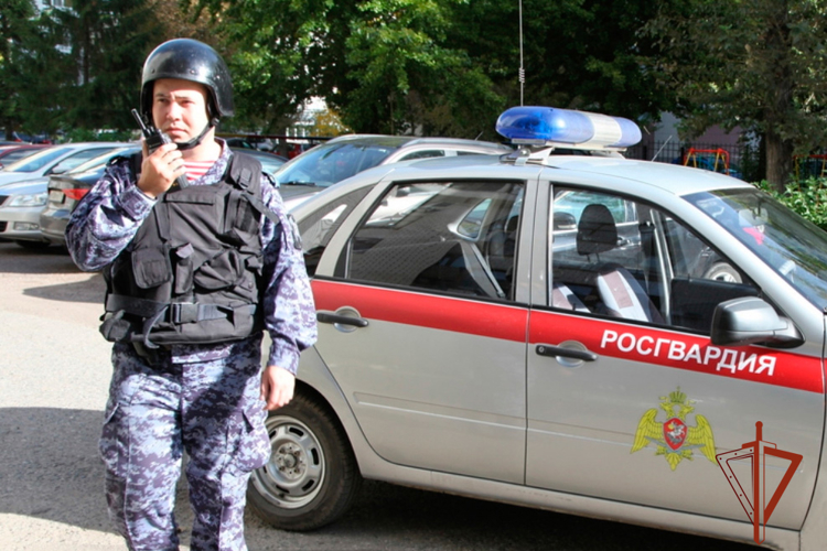 Росгвардейцы пресекли нарушение общественного порядка в стоматологии