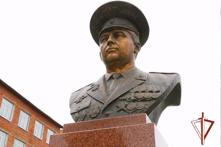 Кемеровской школе присвоено имя героя войск правопорядка