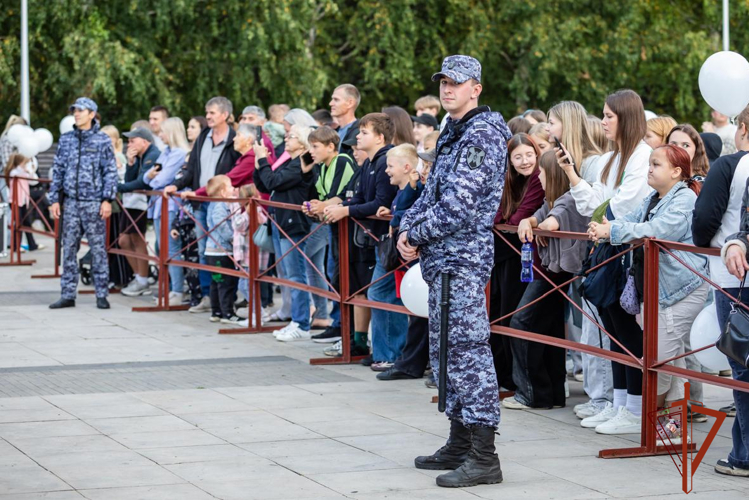 Сотрудники Росгвардии обеспечили безопасность празднования Дня шахтёра в Кузбассе