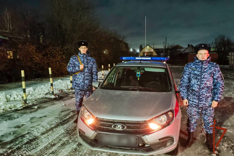 Росгвардейцы задержали водителя с признаками опьянения при попытке скрыться