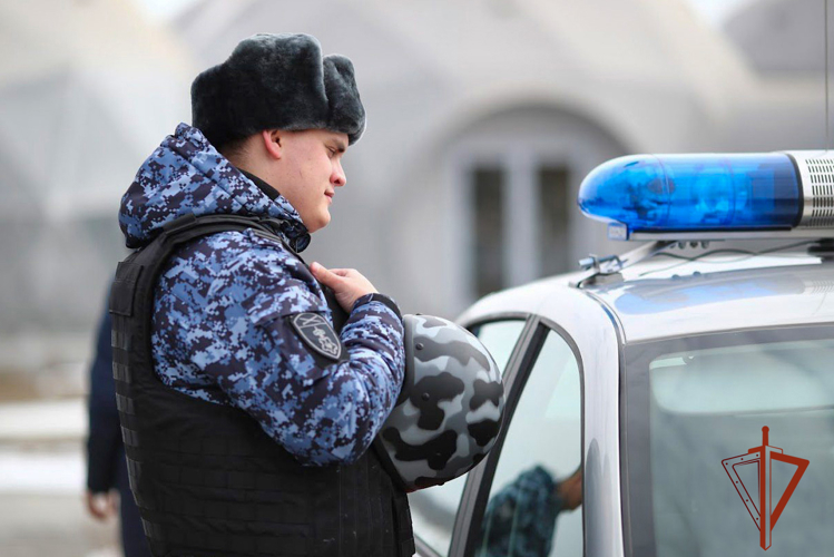 Росгвардейцы пресекли агрессивное поведение мужчины в отношении бригады скорой помощи