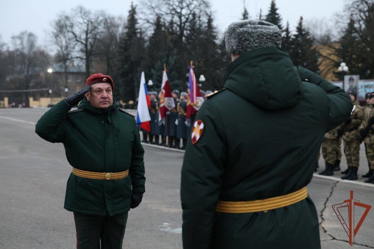 Более 70 новобранцев из Кузбасса приняли военную присягу в легендарной дивизии имени Ф.Э. Дзержинского Росгвардии (ВИДЕО)