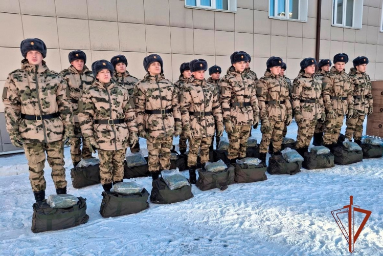 В Кузбассе Росгвардия досрочно завершила призывную кампанию