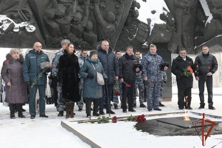 В Кузбассе Росгвардия проводит мероприятия ко Дню полного освобождения Ленинграда от фашистской блокады
