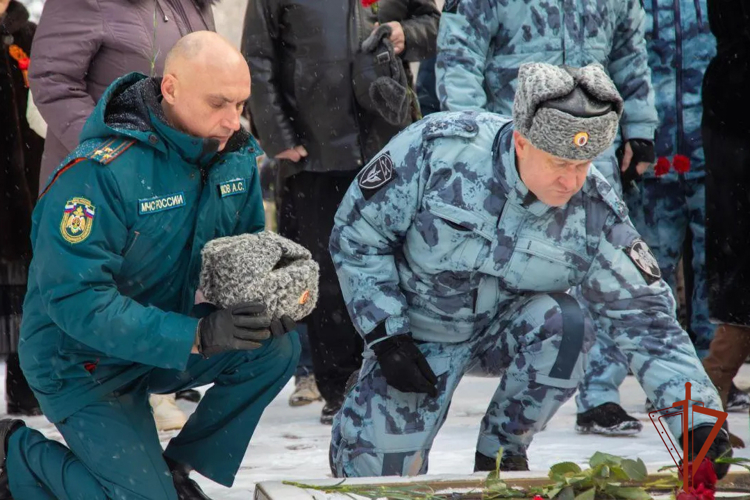 В Кузбассе Росгвардия проводит мероприятия ко Дню полного освобождения Ленинграда от фашистской блокады