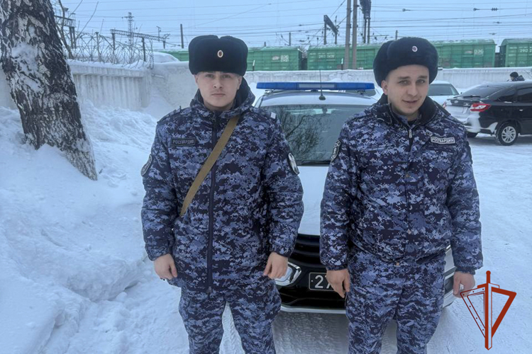 Росгвардейцы помогли отцу вернуть 11-летнего сына 