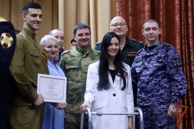Кузбасские росгвардейцы стали лучшими на окружном этапе конкурса «Солдаты антитеррора»