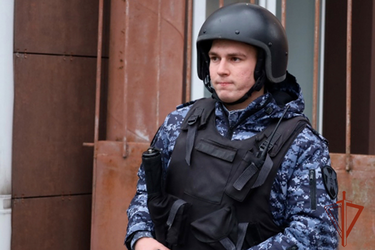Росгвардейцы обеспечили безопасность медиков и помогли госпитализировать участников конфликта