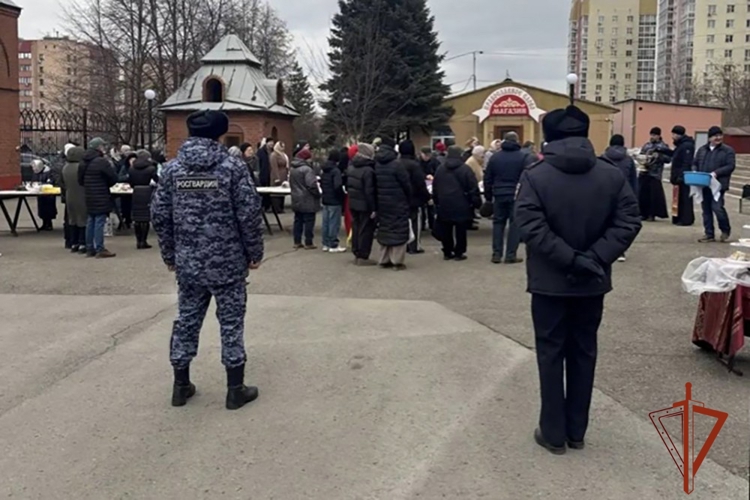 Росгвардейцы обеспечили безопасность религиозного и спортивного праздника